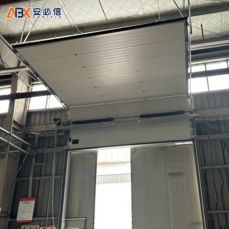温州市翻板滑升门